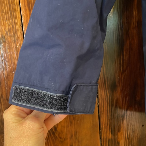 North face winter jacket - Picture 4 of 8